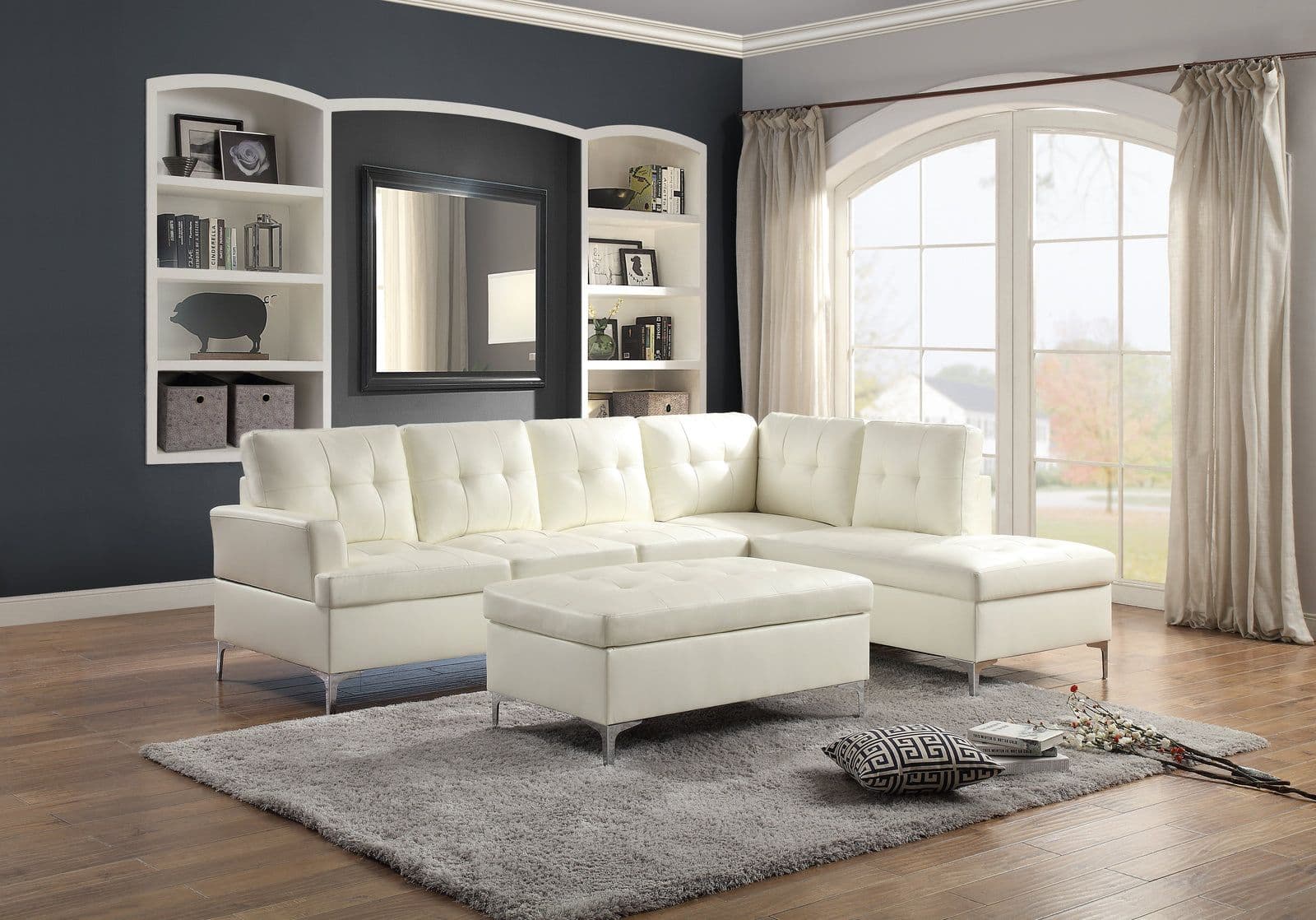 Laird (3)3-Piece Sectional with Right Chaise and Ottoman